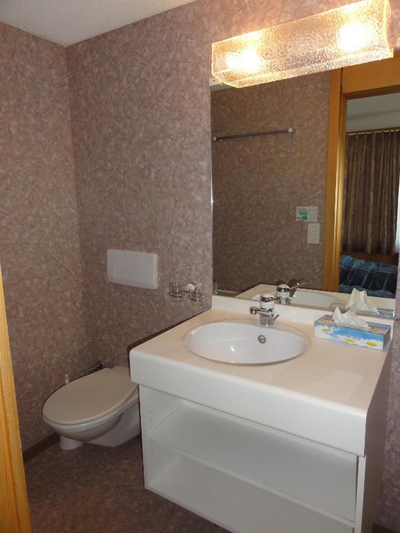 Hotel Bluemlisalp Гринделвалд Стая снимка